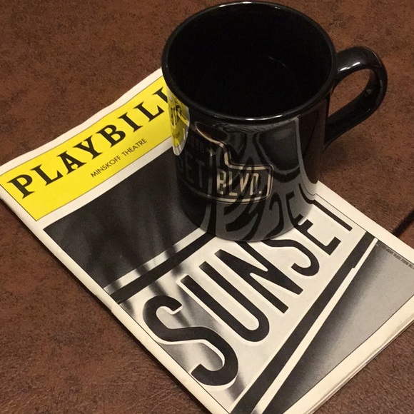 Other - Broadway Souvenirs Sunset Blvd Mug PLUS July 1995 Playbill